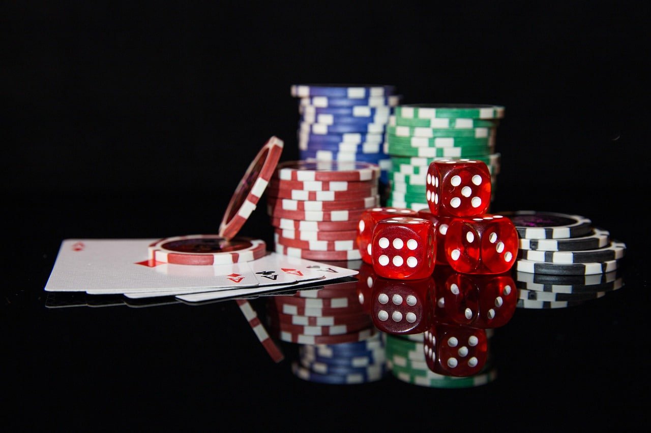 Multiple baccarat table variants available on candyland score platform